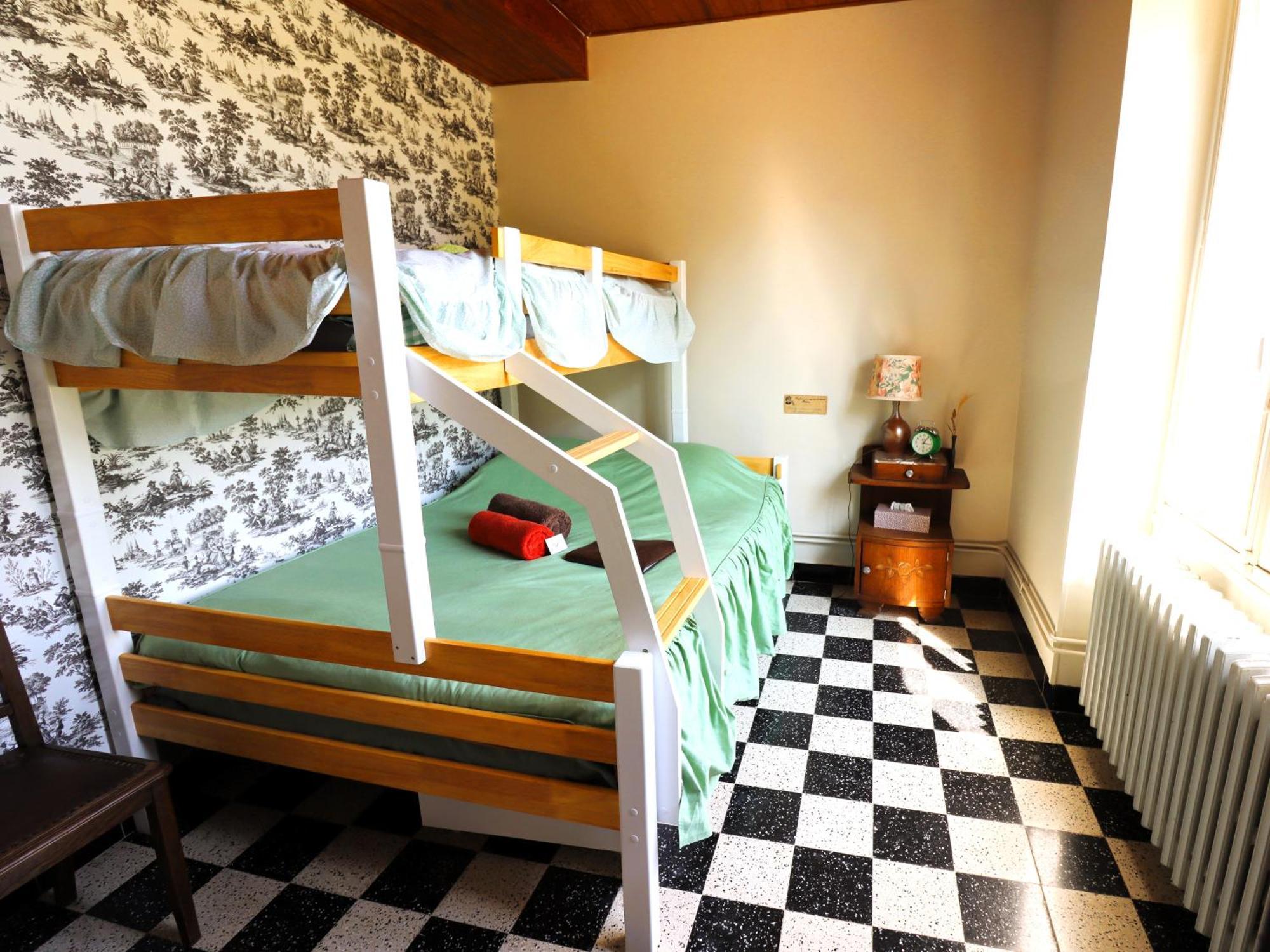 Location De Chambres Bienvenue Chez Meme Treigny Exteriör bild